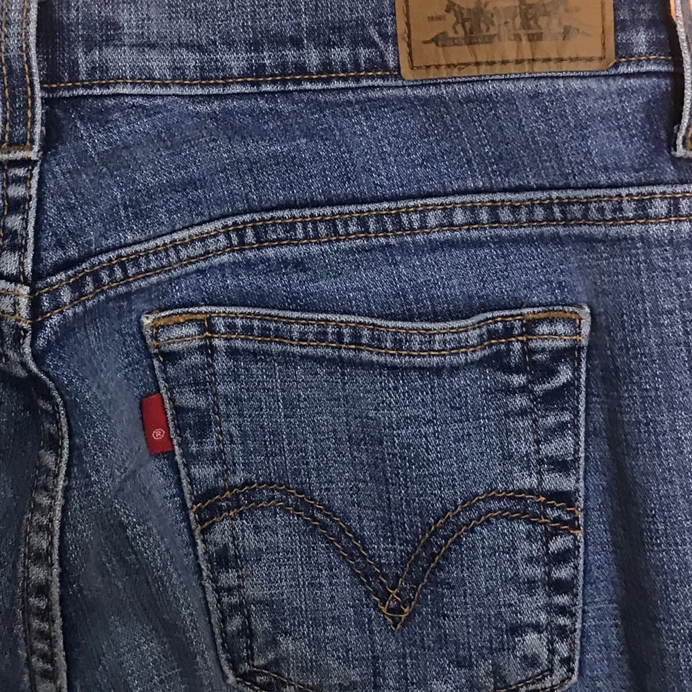 Levi’s 505 Straight Leg Mid Rise Jeans